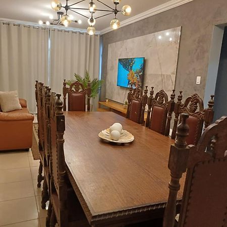 Apartamento Praia Do Forte Кабо Фрио Екстериор снимка