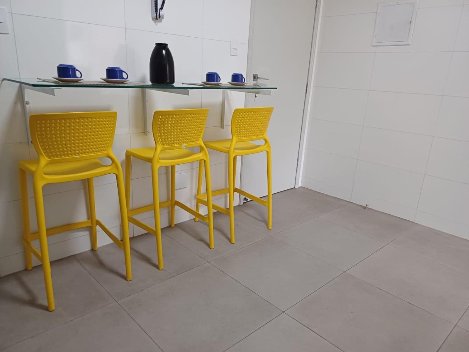 Apartamento Praia Do Forte Кабо Фрио Екстериор снимка